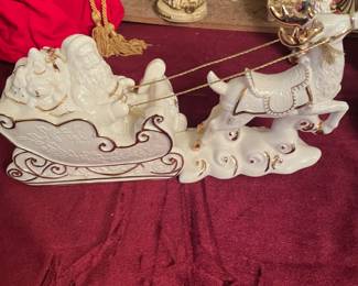 MIKASA HOLIDAY DECOR