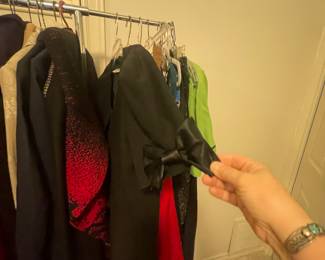 BOWS ARE THE NEW "IT " THING "NOW -