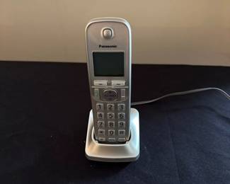 Panasonic KX-TGD222N DECT 6.0 Cordless Phone 