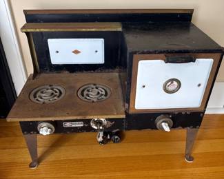 Empire childrens toy electric stove and oven 
