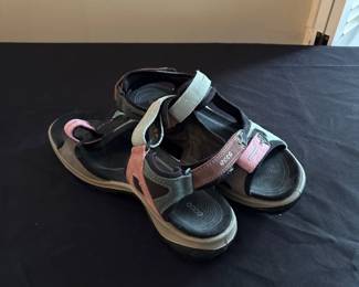 Ecco Ladies 69563 Offroad Velcro Walking Sandals 