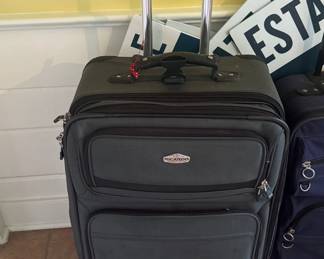 Samsonite carry-on luggage 