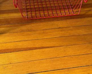 wire shelf basket 