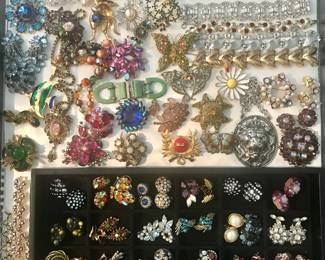 vintage rhinestone jewelry