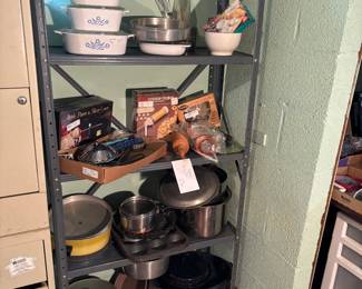 I spy, some corning ware!
