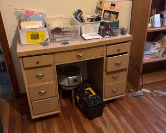 Great little office desk