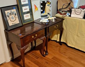 Pair of mahogany tables, dovetailed