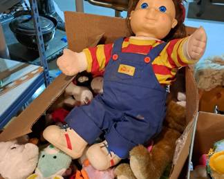 Dolls and stuffed animals