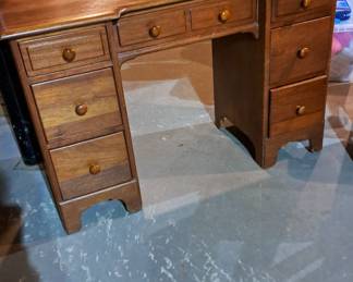 Finch Fine Furniture kneehole desk