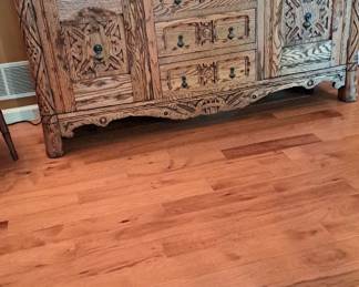 Castle Oak Buffet