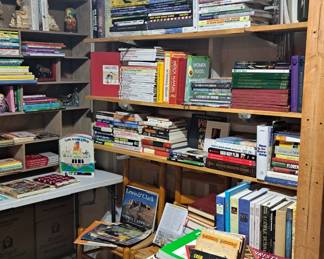 Another view of book nook