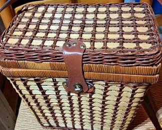 Picnic basket