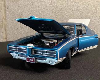 Danbury Mint 1969 Pontiac GTO Coupe