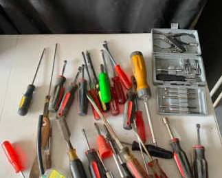 Screwdrivers And Nut Drivers And More