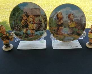 M.J. Hummel Plates