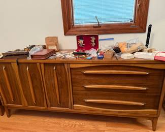 Matching double dresser