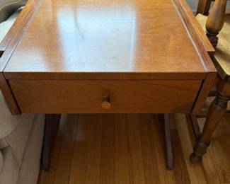 Kroehler side table