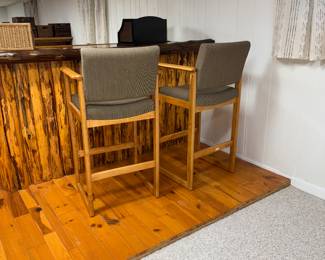 4 Barstools