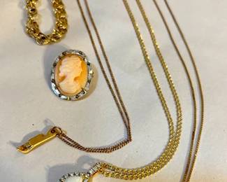 Gold Estate Jewelry