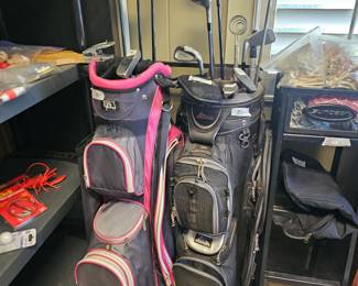 Used golf clubs, main level garage