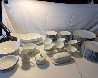 71 Pc Noritake Altadena