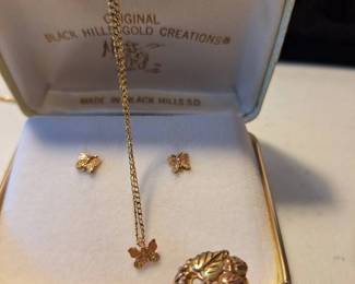 Black Hills Gold Matching Necklace And Earrings, Ring