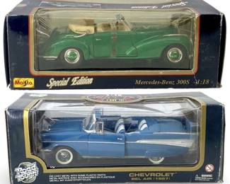 
Die Cast 1:18 Chevrolet & Mercedes Car Models
