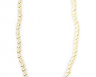 Vintage Single Strand Pearl Necklace
