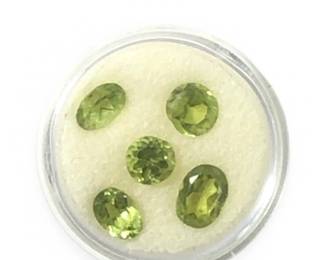 Approximately 5cts Loose Peridot Gemstones
