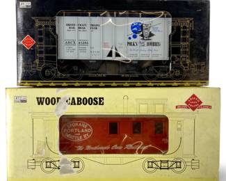 2pc Aristo-Craft Boxcar & Delton Wood Caboose
