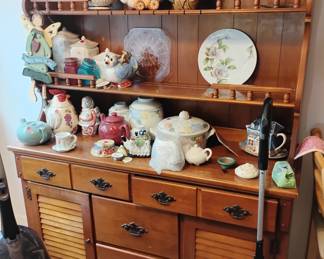 Maple Hutch $100. Decorative tea pots $5. each