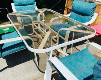 Patio set
