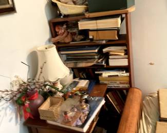 Books, paperwork and more. Yes this is a partial digger sale!
