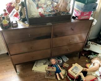 Paul McCobb MCM Dresser
