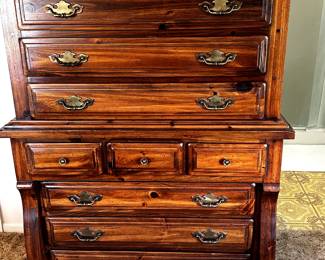 Furniture Chest of Drawers
