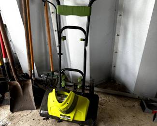 Electric Garden Tiller