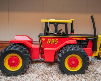Toy Farm Tractor