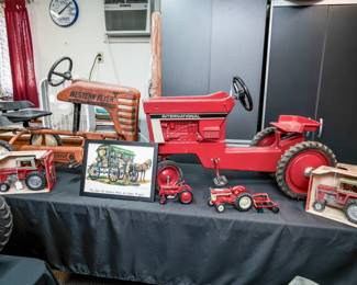Toy Farm Tractor