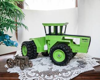 Toy Farm Tractor