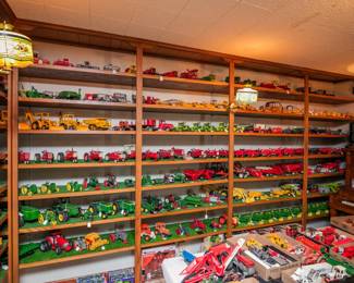 Toy Farm Tractor