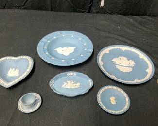Wedgwood Blue Decorative Dish Set