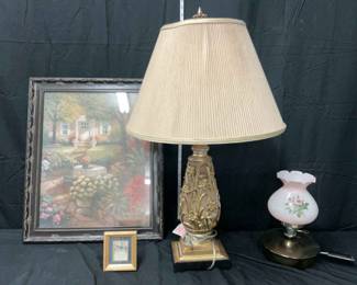 Two Pictures 2 Lamps