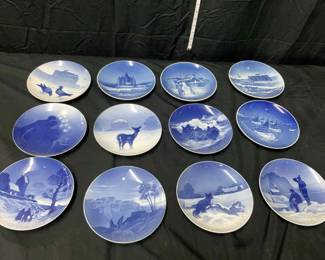 12 Piece Vintage BG Bing Gordahl Porcelain Plate Set