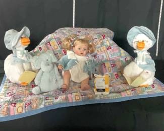 9 Piece Baby Room Decor, Wash rags Alphabet Quilt