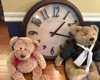 clock and stuffed bears