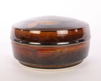 Art Pottery casserole