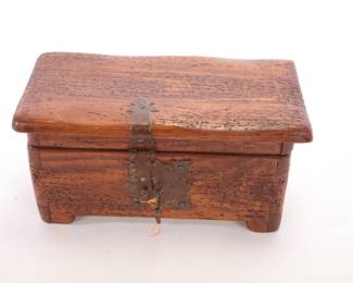 Antique lock box