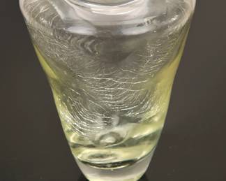 Art glass vase