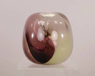 Richard Stauffer art glass vase