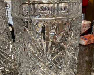Crystal biscuit jar
